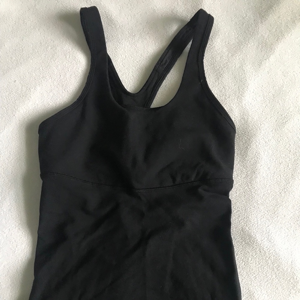 Lululemon workot top